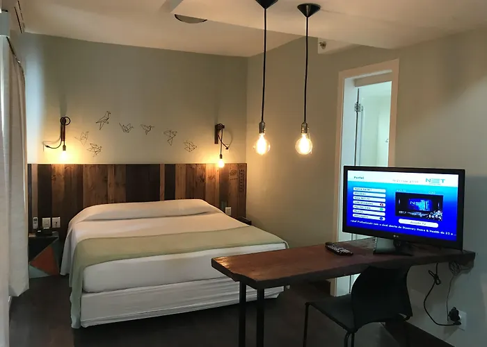 Hotel Eko - Proximo A Santa Casa E Auditorio Araujo Vianna 4*